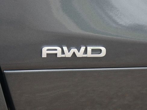 Used 2025 Toyota Highlander Platinum AWD/4WD image 19
