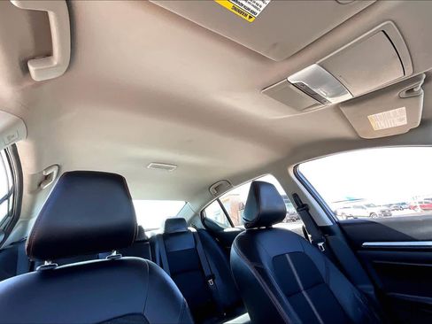 Used 2024 Nissan Altima 2.5 SR image 14