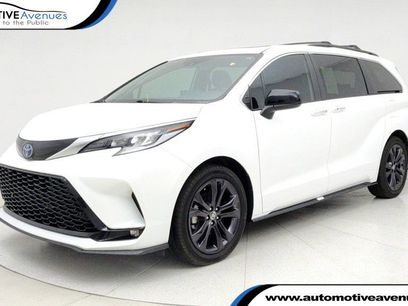 Used 2023 Toyota Sienna XSE