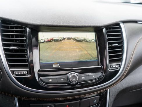 Used 2019 Chevrolet Trax Premier image 23