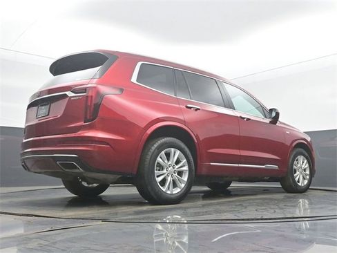 Certified 2024 Cadillac XT6 Luxury image 51