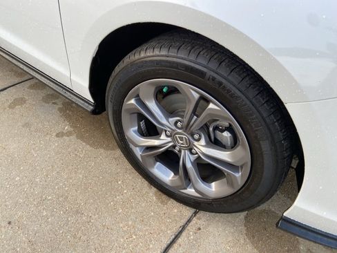 Used 2024 Honda Accord EX image 32