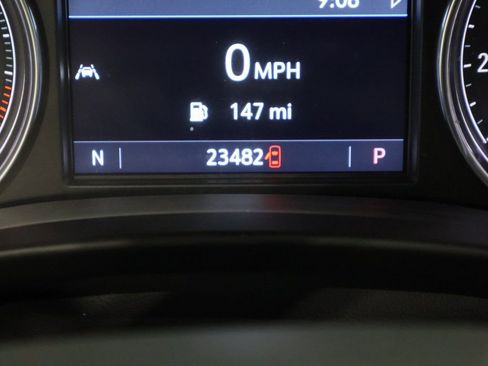 Used 2024 Buick Enclave Essence w/ Experience Buick Package image 44