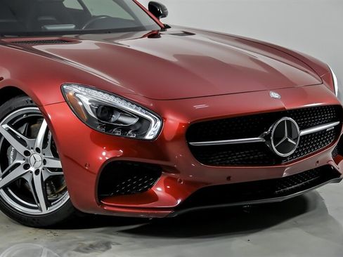 Used 2017 Mercedes-Benz AMG GT Coupe image 3
