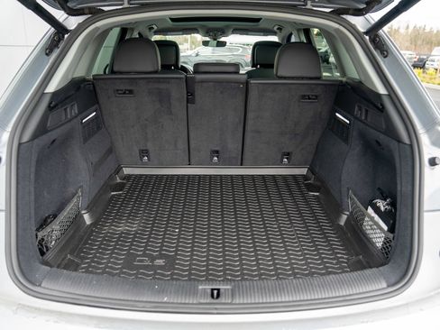 Used 2020 Audi Q5 Premium Plus w/ Premium Plus Package image 26