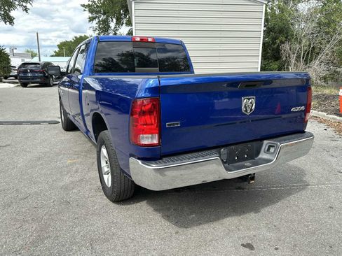 Used 2019 RAM 1500 Classic SLT AWD/4WD image 4