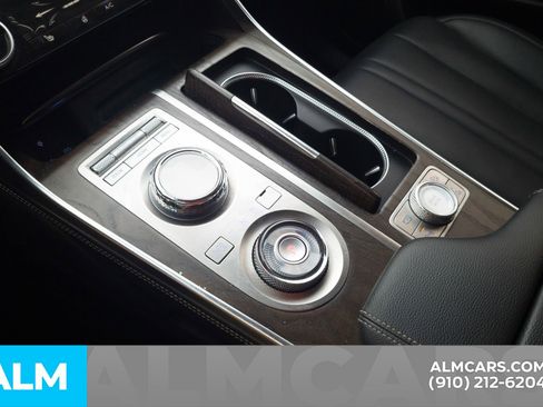 Used 2024 Genesis GV80 2.5T image 11