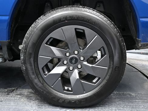 Used 2022 Ford F150 Lightning Lariat w/ Equipment Group 511A High image 13