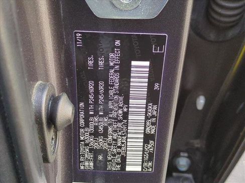 Used 2020 Toyota 4Runner Nightshade image 25