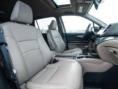 Used 2018 Honda Pilot EX-L image 17