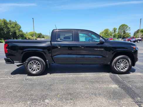 Certified 2024 Chevrolet Colorado LT w/ LT Convenience Package II RWD image 4