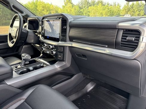 Used 2025 Ford F150 Lariat w/ Equipment Group 501A Mid AWD/4WD image 27