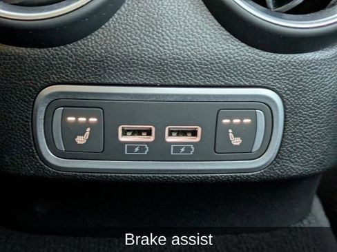 Used 2025 Alfa Romeo Giulia AWD w/ Veloce Package AWD image 16