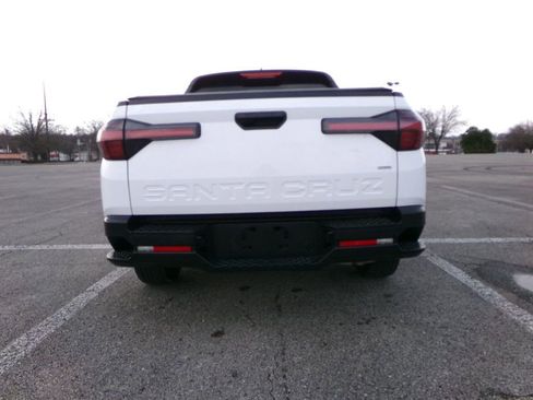 Used 2022 Hyundai Santa Cruz SEL image 7