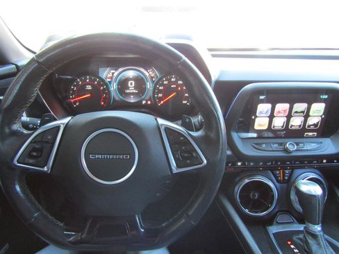 Used 2016 Chevrolet Camaro LT image 14