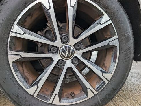 Used 2025 Volkswagen Jetta Sport FWD image 7