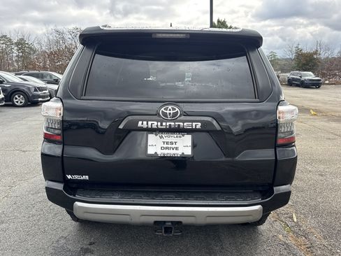 Used 2021 Toyota 4Runner TRD Off-Road Premium image 6