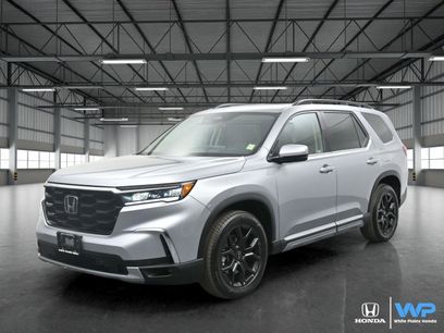 Certified 2025 Honda Pilot Touring