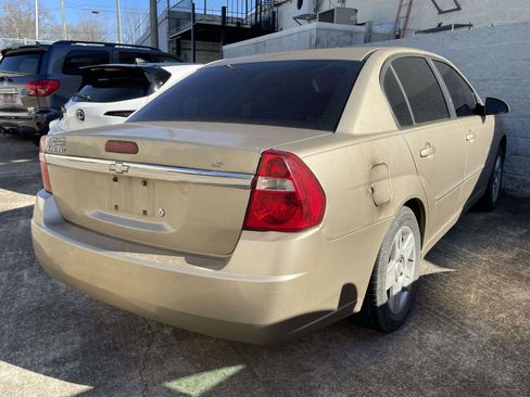 Used 2006 Chevrolet Malibu LT image 2