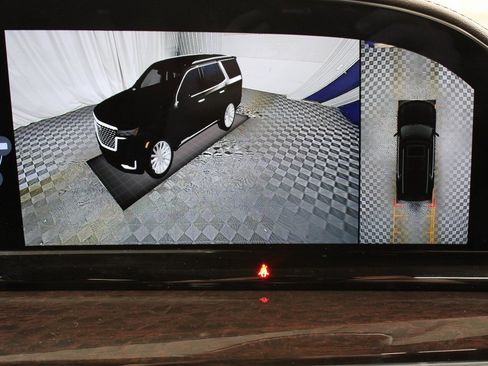 Used 2023 Cadillac Escalade Premium Luxury Platinum image 31