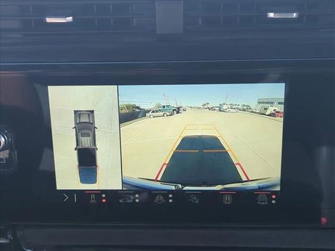 Certified 2024 GMC Sierra 1500 AT4 w/ Technology Package image 10