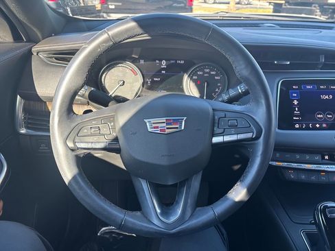 Used 2023 Cadillac XT4 Premium Luxury w/ Technology Package image 12