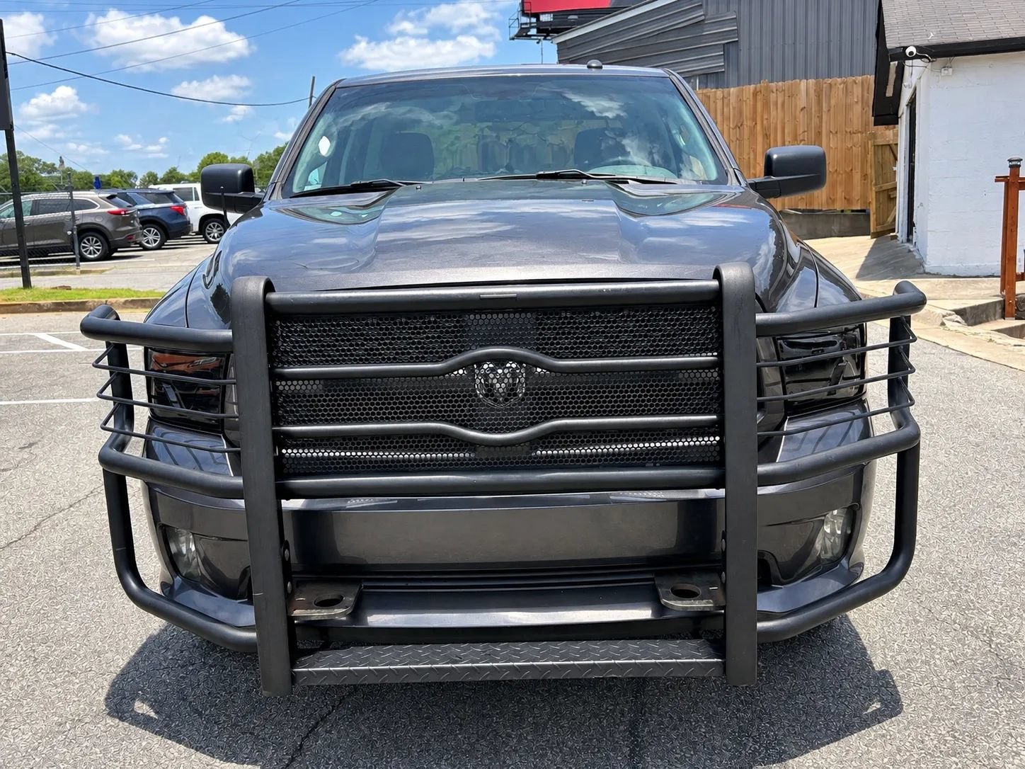 Used 2019 RAM 1500 Express RWD image 3