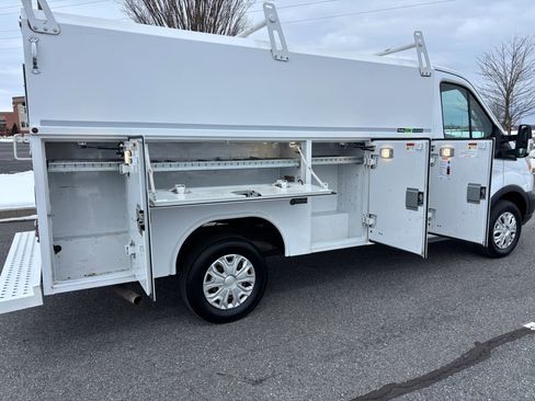 Used 2016 Ford Transit 250 138 w/ Interior Upgrade Package image 16