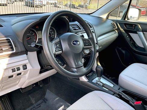 Used 2016 Subaru Forester 2.5i Premium w/ All-Weather Package image 18