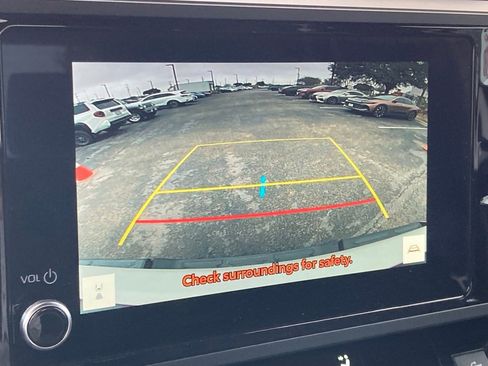 Used 2025 Toyota Tundra SR image 24