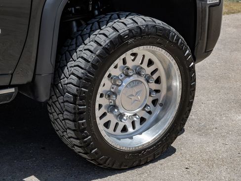 Used 2024 GMC Sierra 3500 Denali Ultimate AWD/4WD image 62