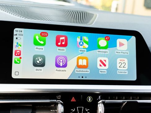 Used 2020 BMW 330i xDrive Sedan w/ Convenience Package image 40