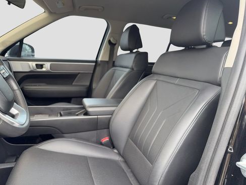 Used 2024 Hyundai Santa Fe SEL AWD/4WD image 4