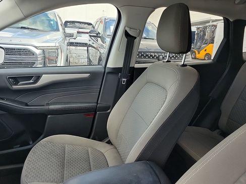 Used 2022 Ford Escape SE w/ Convenience Package image 28