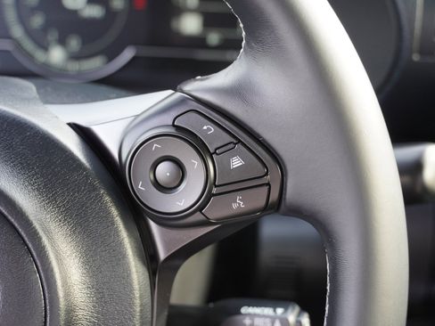 Certified 2025 Toyota GR86 Base w/ ALL Weather Mat Package (TMS) image 33