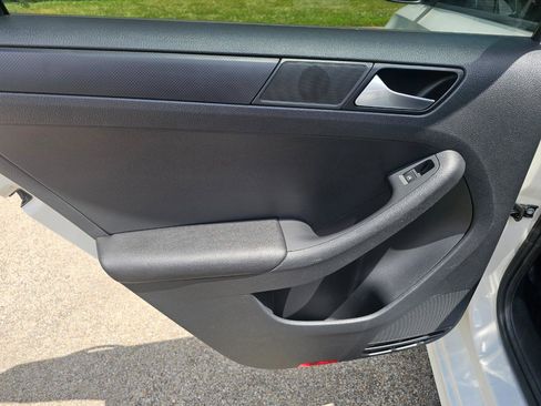 Used 2014 Volkswagen Jetta S FWD image 21