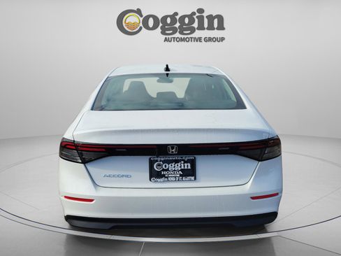 New 2026 Honda Accord SE image 4