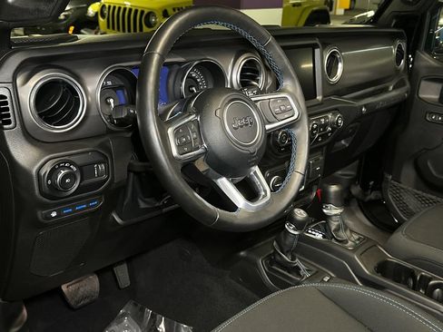 Used 2023 Jeep Wrangler Unlimited Rubicon 4xe w/ Steel Bumper Group AWD/4WD image 16