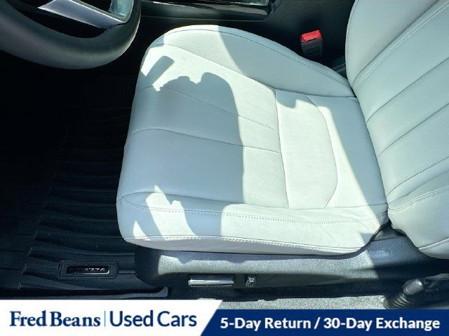 Certified 2025 Acura Integra FWD image 24