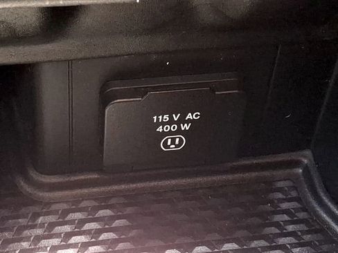 Used 2021 RAM 1500 Laramie AWD/4WD image 26
