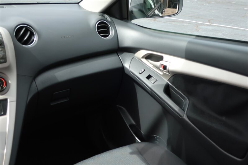 Used 2010 Toyota Matrix w/ PWR Pkg FWD image 15