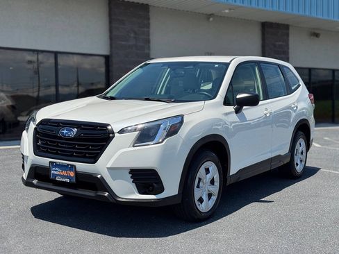 Used 2022 Subaru Forester AWD/4WD image 2
