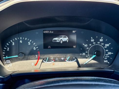 Used 2022 Ford Escape SE w/ SE Sport Appearance Package FWD image 50
