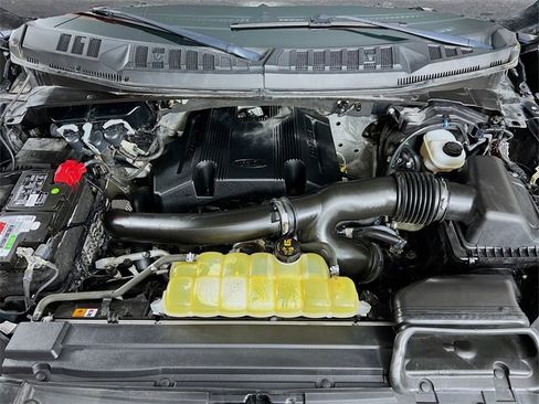 Used 2020 Ford F150 Platinum w/ Equipment Group 701A Luxury image 30