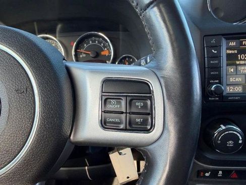 Used 2017 Jeep Compass High Altitude image 14