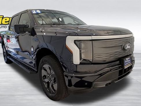 Used 2024 Ford F150 Lightning Lariat AWD/4WD image 8