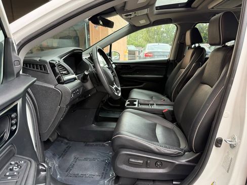 Used 2022 Honda Odyssey Elite image 10