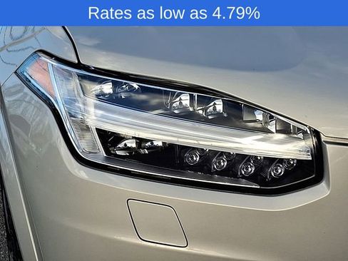 Certified 2024 Volvo XC90 B6 Plus w/ Protection Package Premier image 9