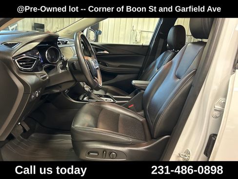 Used 2020 Buick Encore GX Essence w/ Advanced Technology Package AWD/4WD image 14