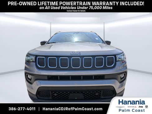 Used 2022 Jeep Compass Latitude w/ Sun and Sound Group AWD/4WD image 8